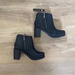 NWT Sorel Women's Blake Bootie